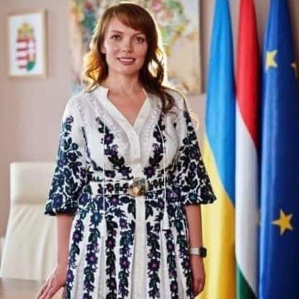 Эта красотка представит Украину на Миссис Вселенная 2022: яркие фото